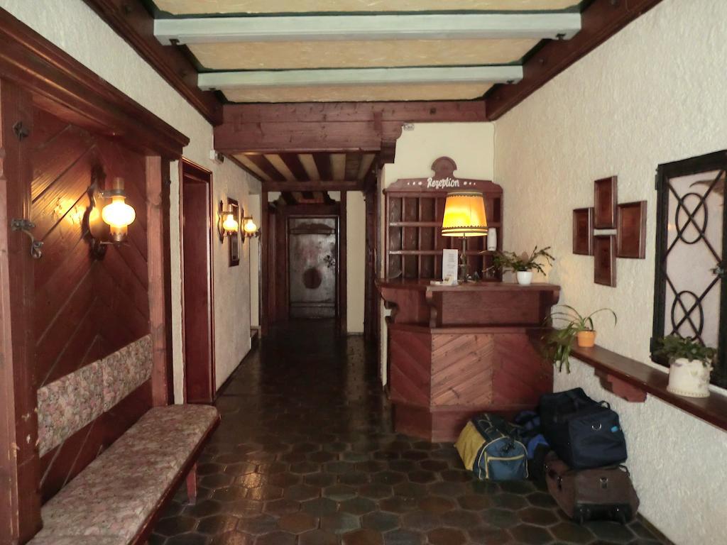 Weisses Roessl Werfen Hotel Екстериор снимка